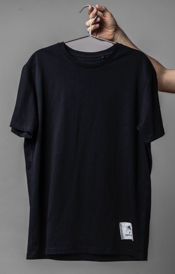 BLACK HEAVY OVERSIZE TEE