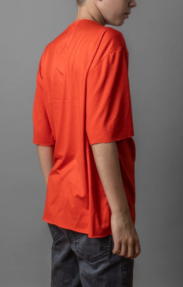 RED OVERSIZED TEE