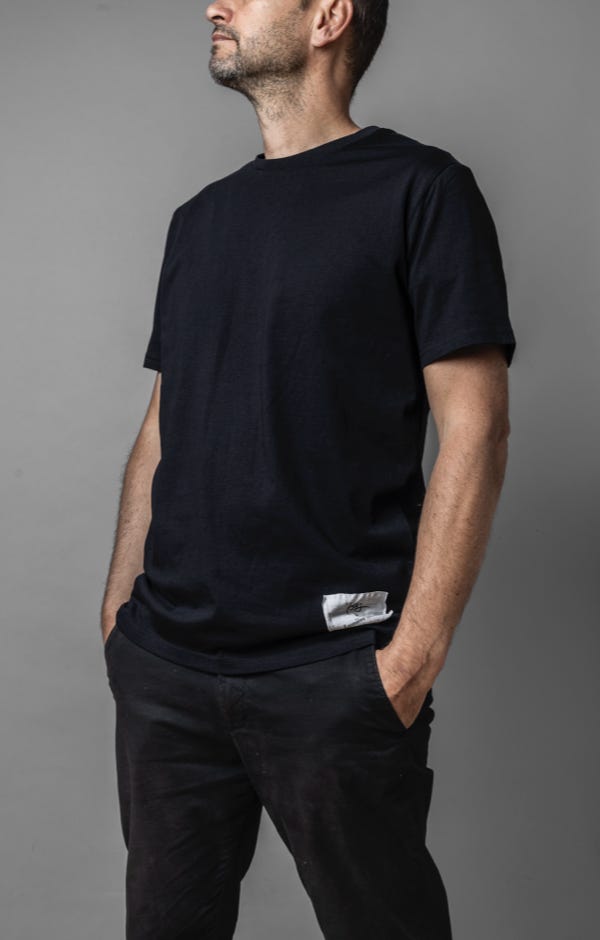 BLACK HEAVY OVERSIZE TEE