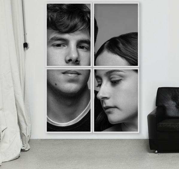 quadridiptic photographic frames